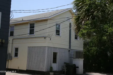 7 E Columbia Street E Wrightsville Beach NC 28480