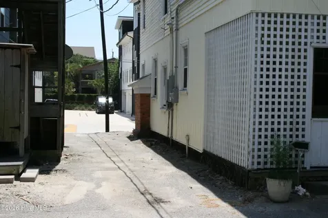 7 E Columbia Street E Wrightsville Beach NC 28480