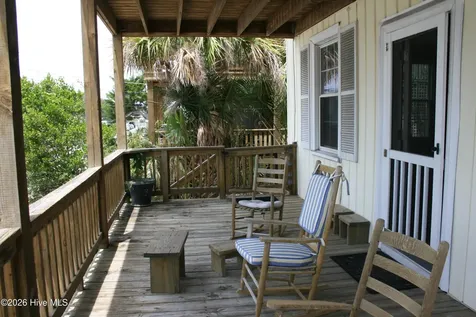 7 E Columbia Street E Wrightsville Beach NC 28480