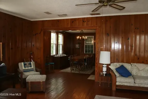 7 E Columbia Street E Wrightsville Beach NC 28480