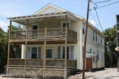 7 E Columbia Street E Wrightsville Beach NC 28480