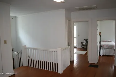 7 E Columbia Street E Wrightsville Beach NC 28480
