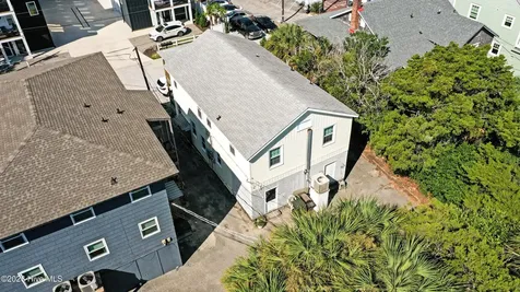 7 E Columbia Street E Wrightsville Beach NC 28480