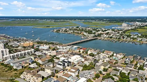 7 E Columbia Street E Wrightsville Beach NC 28480