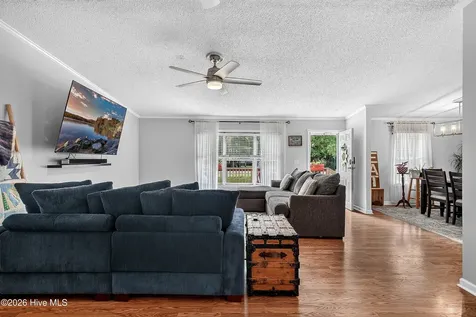 41 Warwick Court Hampstead NC 28443