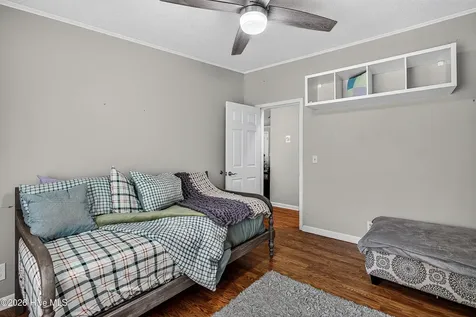 41 Warwick Court Hampstead NC 28443