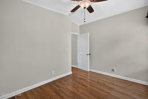41 Warwick Court Hampstead NC 28443