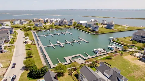 107 Michelle Manor Court Newport NC 28570