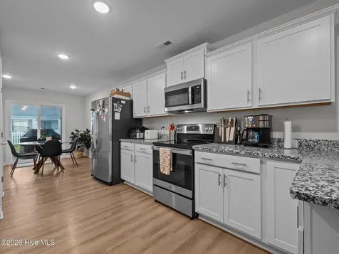 602 Villa Cove Newport NC 28570