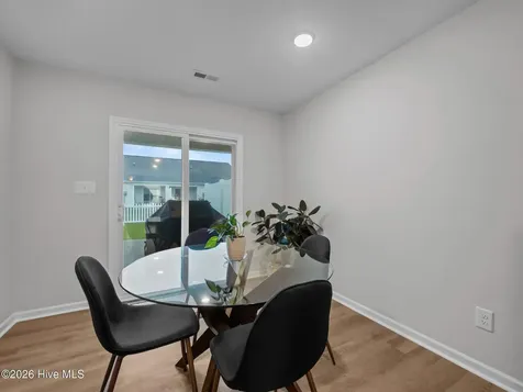 602 Villa Cove Newport NC 28570
