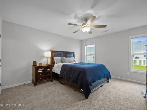 602 Villa Cove Newport NC 28570