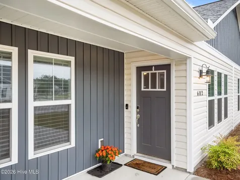 602 Villa Cove Newport NC 28570