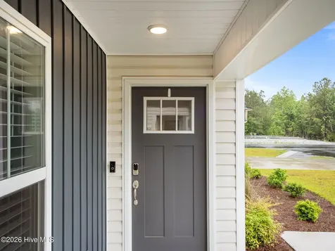 602 Villa Cove Newport NC 28570