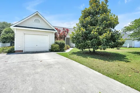 3012 Lagar Lane Wilmington NC 28405