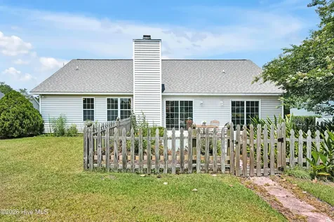 3012 Lagar Lane Wilmington NC 28405