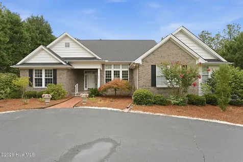 209 Longleaf Drive West End NC 27376
