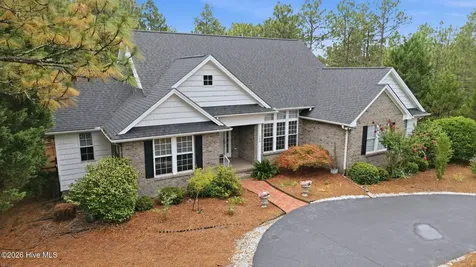 209 Longleaf Drive West End NC 27376