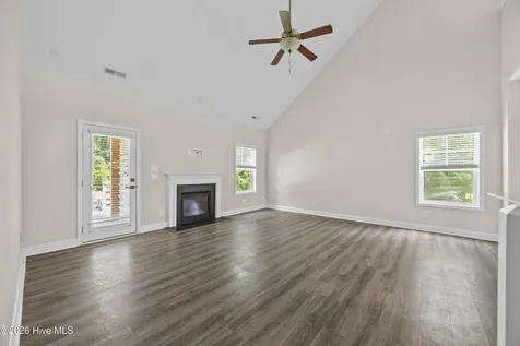 37 Twisted Oak Court Hampstead NC 28443