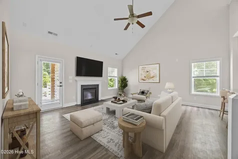 37 Twisted Oak Court Hampstead NC 28443