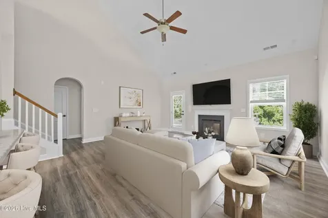 37 Twisted Oak Court Hampstead NC 28443
