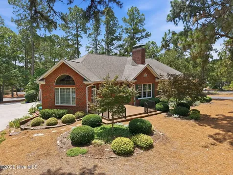 86 Pinewild Drive Pinehurst NC 28374