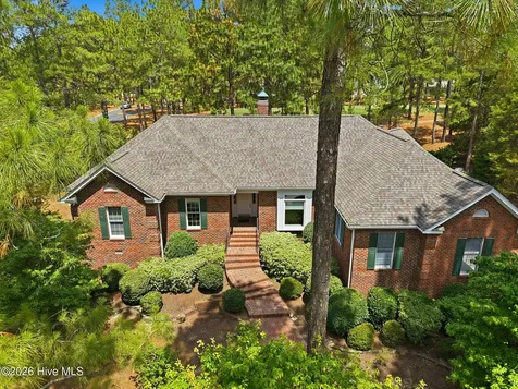 86 Pinewild Drive Pinehurst NC 28374