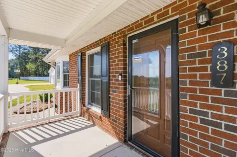 387 Temple Road Elizabeth City NC 27909