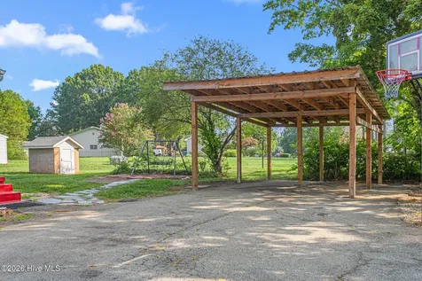 264 Dixon Road Graham NC 27253