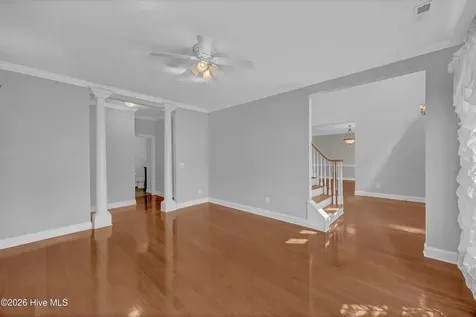 5634 Chelon Avenue Wilmington NC 28409