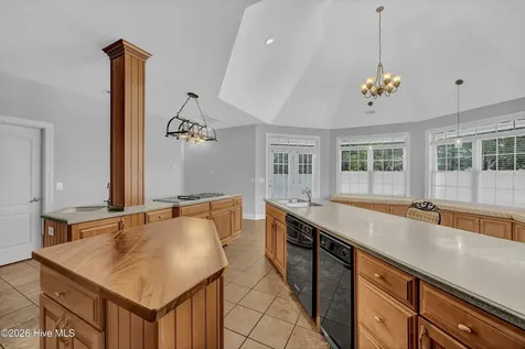 5634 Chelon Avenue Wilmington NC 28409