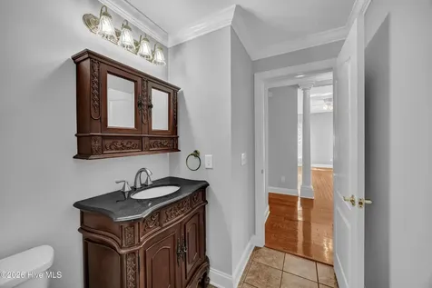 5634 Chelon Avenue Wilmington NC 28409