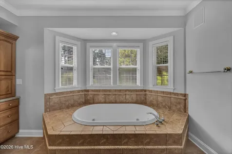 5634 Chelon Avenue Wilmington NC 28409