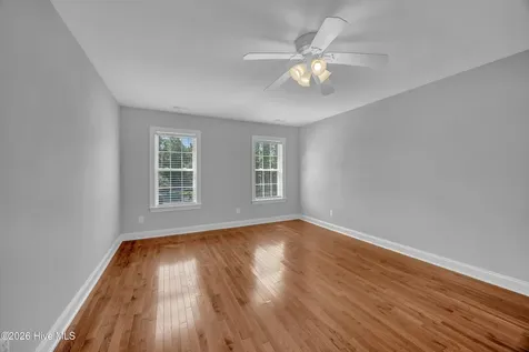5634 Chelon Avenue Wilmington NC 28409
