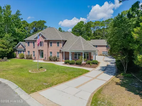 5634 Chelon Avenue Wilmington NC 28409