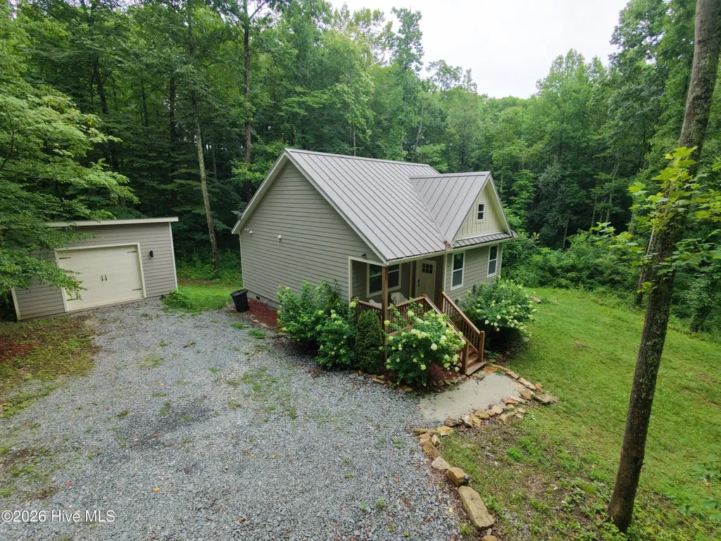 984 Cahill Drive Andrews NC 28901