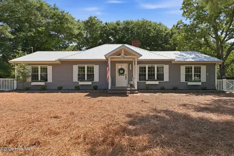 1425 Central Drive Southern Pines NC 28387