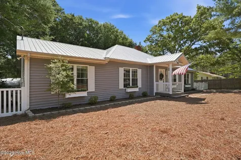 1425 Central Drive Southern Pines NC 28387