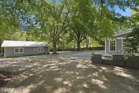 1425 Central Drive Southern Pines NC 28387