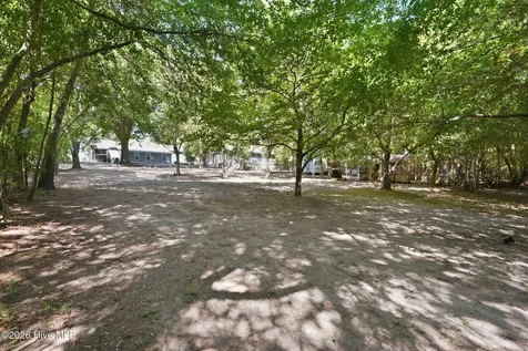 1425 Central Drive Southern Pines NC 28387