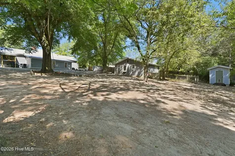 1425 Central Drive Southern Pines NC 28387