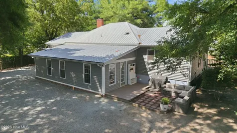 1425 Central Drive Southern Pines NC 28387