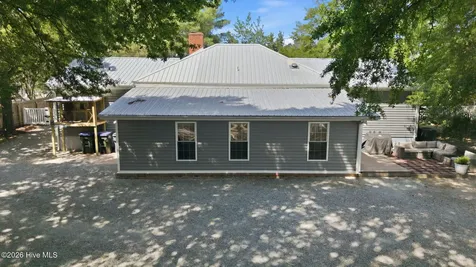 1425 Central Drive Southern Pines NC 28387