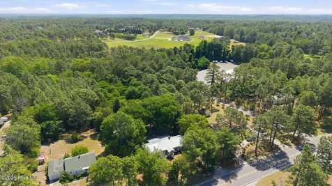 1425 Central Drive Southern Pines NC 28387