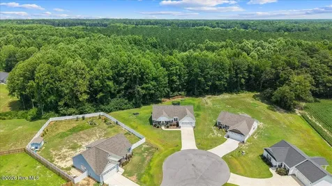 111 Oakbridge Way Pikeville NC 27863