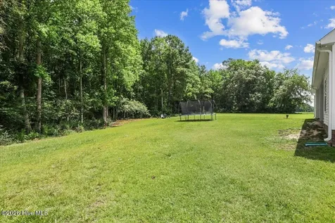 111 Oakbridge Way Pikeville NC 27863