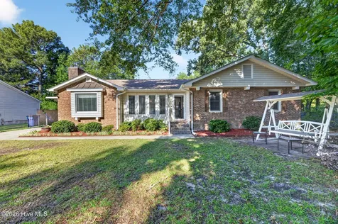 107 Guinevere Lane Greenville NC 27858