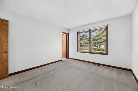 107 Guinevere Lane Greenville NC 27858