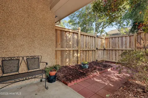 7412 Ridgeview Place Wilmington NC 28411