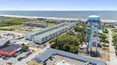 105 SE 58th Street Oak Island NC 28465