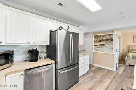 105 SE 58th Street Oak Island NC 28465